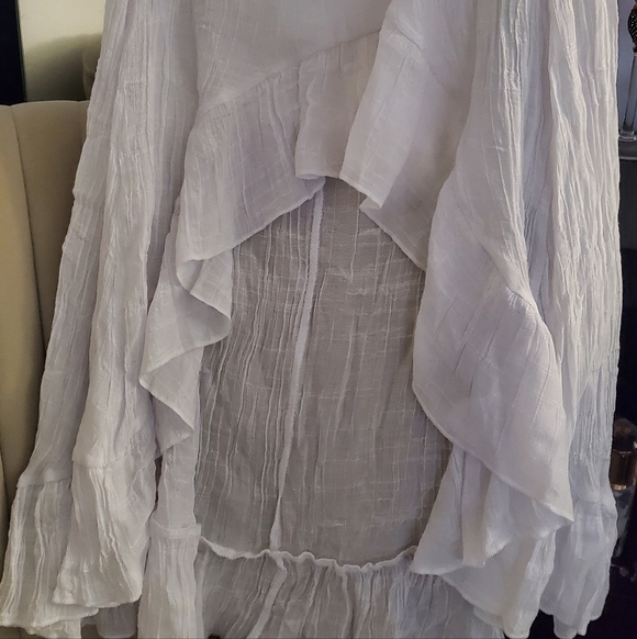 💕 Country Chic 💕 White Flowy Dress - Picture 2 of 4